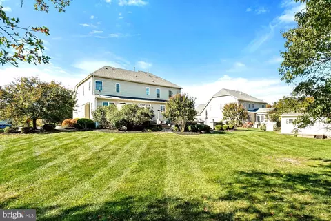 Exterior - 17629 Cobb Ave, Poolesville, MD 20837 photo 7 of 19