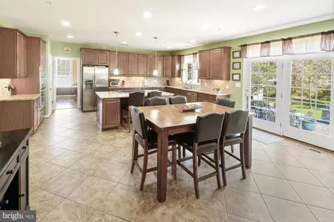 Entry Way - 17629 Cobb Ave, Poolesville, MD 20837 photo 3 of 8