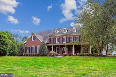 23808 Echo Creek Ct, Gaithersburg, MD 20882