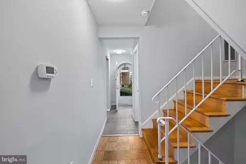 Entry Way - 10937 Bucknell Dr #19, Silver Spring, MD 20902 photo 3 of 4