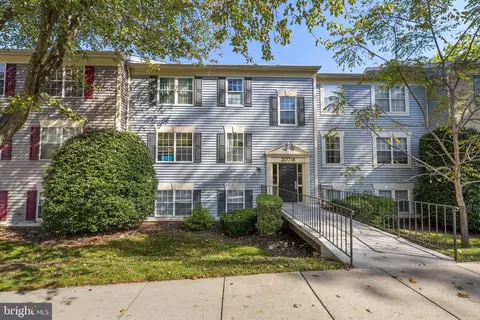 20216 Shipley Ter #8-B-101, Germantown, MD 20874