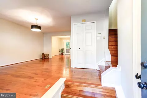 12029 Eaglewood Ct, Silver Spring, MD 20902 photo 3