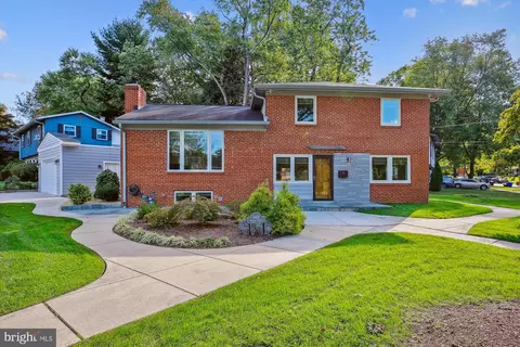 11401 Woodson Ave, Kensington, MD 20895