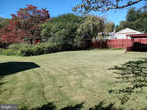 Exterior - 1108 Ruppert Rd, Silver Spring, MD 20903 photo 3 of 7