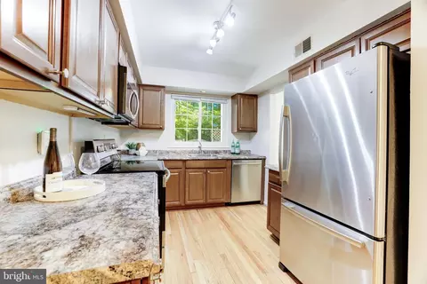 Kitchen - 14913 Carriage Square Dr, Silver Spring, MD 20906 photo 1 of 2