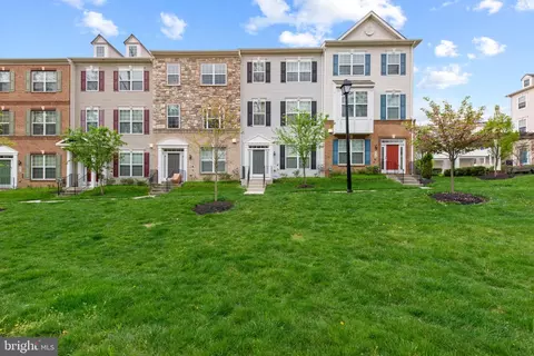 230 Ironwood Manor Dr, Silver Spring, MD 20904 photo 1