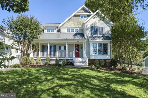 9011 1st Ave, Silver Spring, MD 20910