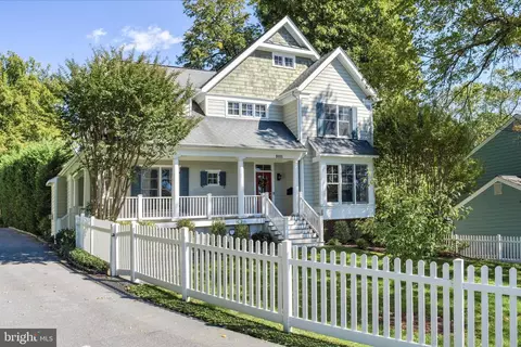 9011 1st Ave, Silver Spring, MD 20910 photo 2