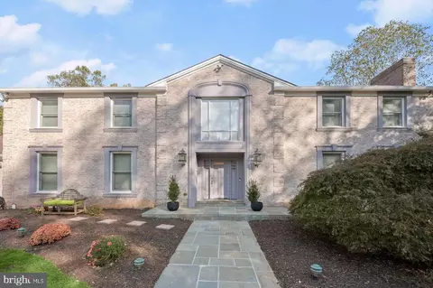 11509 Lake Potomac Dr, Potomac, MD 20854