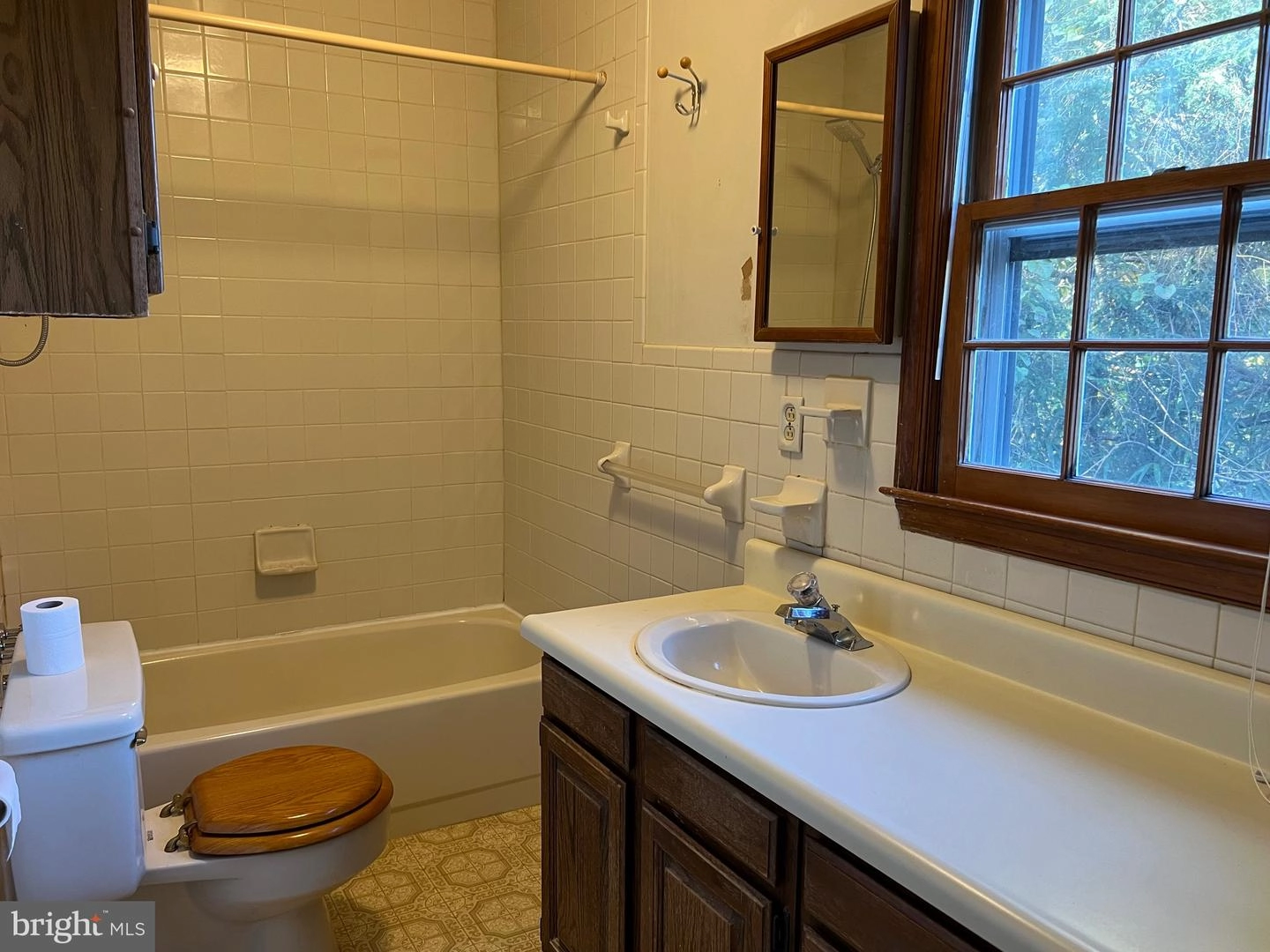 317 Williamsburg Dr, Silver Spring, MD 20901 photo 19