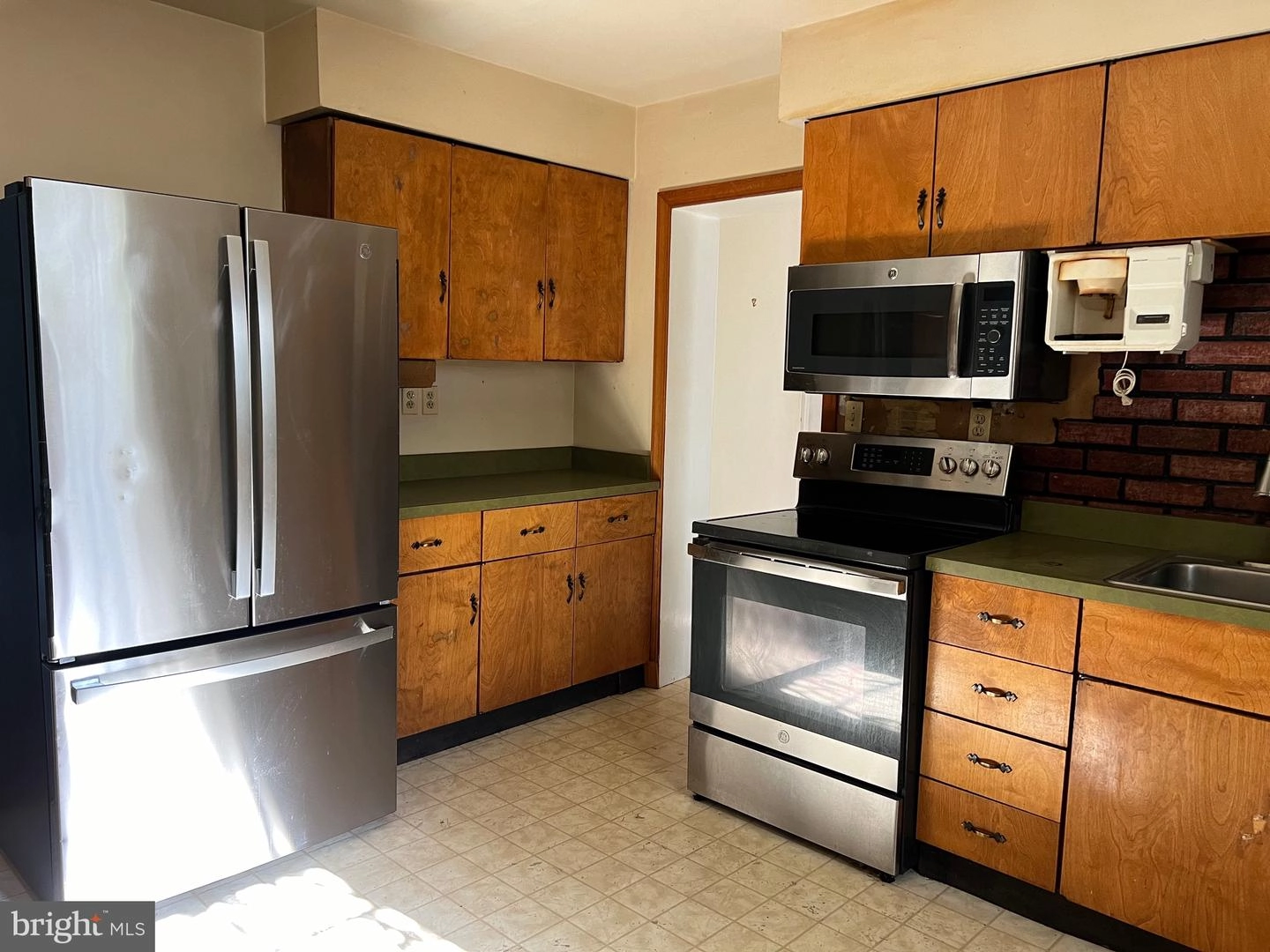 317 Williamsburg Dr, Silver Spring, MD 20901 photo 6