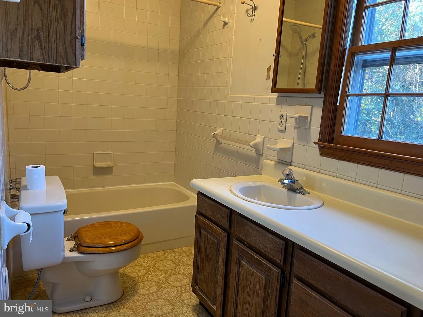 317 Williamsburg Dr, Silver Spring, MD 20901 photo 18