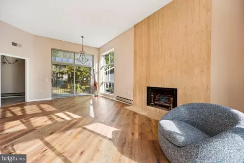 Living - 14905 Pennfield Cir #2D, Silver Spring, MD 20906 photo 3 of 3
