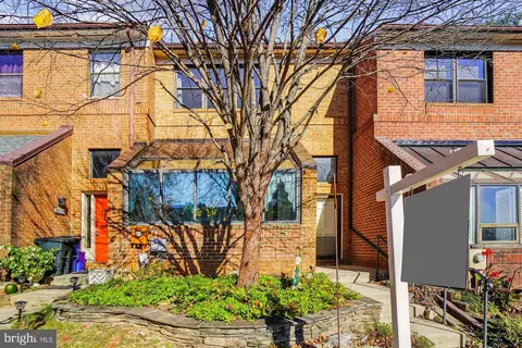 20528 Summersong Ln, Germantown, MD 20874