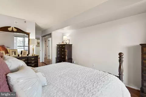 15107 Interlachen Dr #818, Silver Spring, MD 20906 photo 26