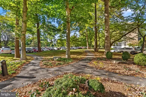 15107 Interlachen Dr #818, Silver Spring, MD 20906 photo 32