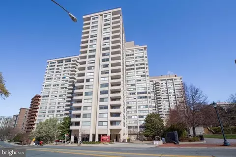 5500 Friendship Blvd #915N, Chevy Chase, MD 20815