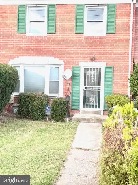 Exterior - 8811 Arliss St, Silver Spring, MD 20901 photo 1 of 2