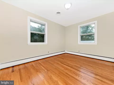 Bedroom - 12300 Connecticut Ave, Silver Spring, MD 20906 photo 7 of 10