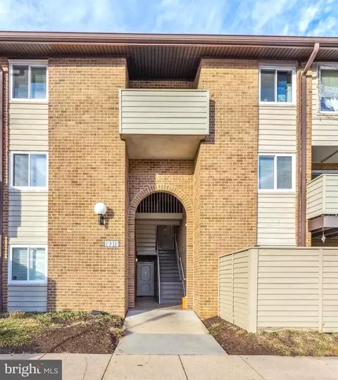 19315 Club House Rd #303, Montgomery Village, MD 20886