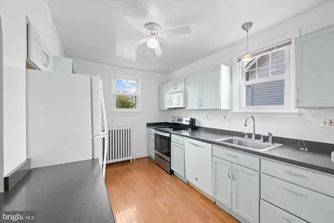 833 Gist Ave, Silver Spring, MD 20910 photo 9