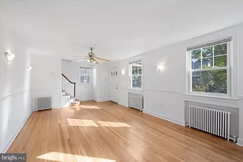 833 Gist Ave, Silver Spring, MD 20910 photo 3