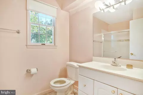 Bath - 14405 Cantrell Rd, Silver Spring, MD 20905 photo 5 of 5