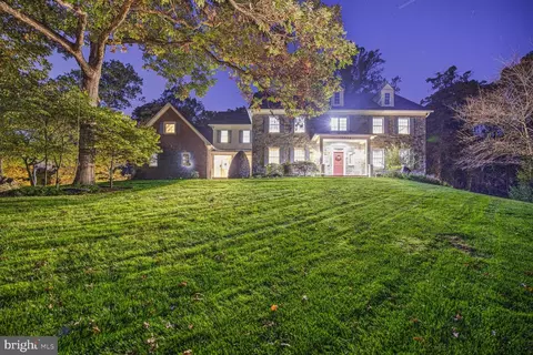 Exterior - 18924 Celebrity Ln, Sandy Spring, MD 20860 photo 16 of 20
