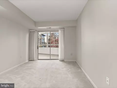 Bedroom - 14809 Pennfield Cir #206, Silver Spring, MD 20906 photo 2 of 3