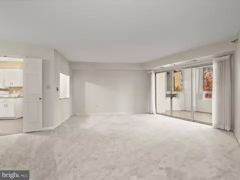 Living - 14809 Pennfield Cir #206, Silver Spring, MD 20906 photo 2 of 9