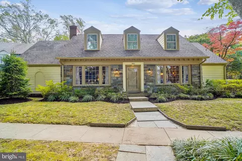 4401 Boxwood Rd, Bethesda, MD 20816