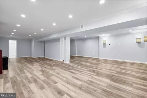 1117 Cresthaven Dr, Silver Spring, MD 20903 photo 37