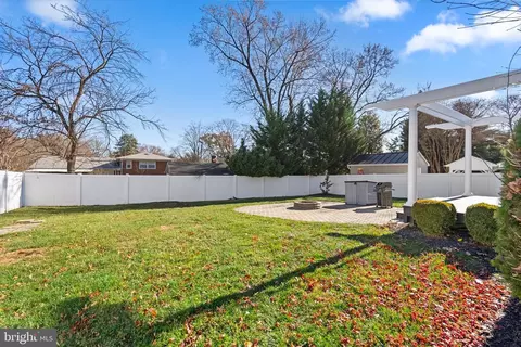 1117 Cresthaven Dr, Silver Spring, MD 20903 photo 44