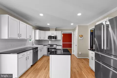1117 Cresthaven Dr, Silver Spring, MD 20903 photo 12