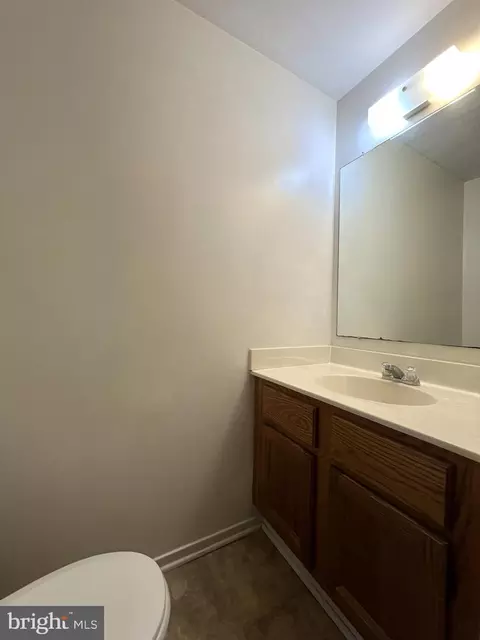 13223 Black Walnut Ct, Silver Spring, MD 20906 photo 8