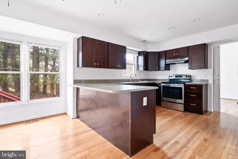 14900 Bristol Hill Ln, Silver Spring, MD 20906 photo 6