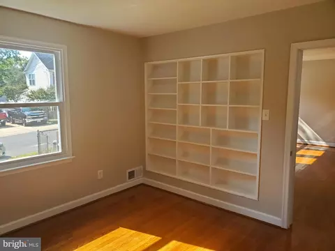 2623 Newton St, Silver Spring, MD 20902 photo 2