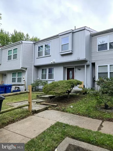 Exterior - 17423 Hughes Rd, Poolesville, MD 20837 photo 3 of 6