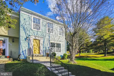 138 Bowsprit Ct, Gaithersburg, MD 20877