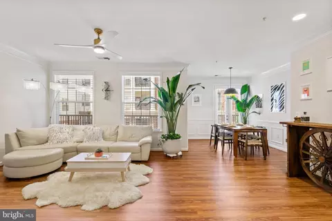 23 Arch Pl #376, Gaithersburg, MD 20878