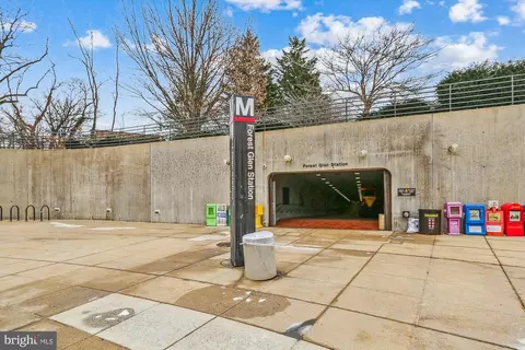 2209 Ellis St, Silver Spring, MD 20910 photo 2