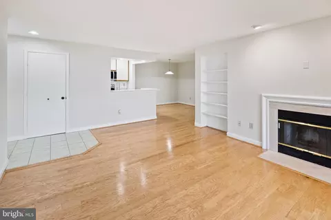 13601 Sir Thomas Way #2 C 34, Silver Spring, MD 20904