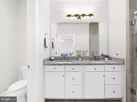 Bath - 1027 Mutual Pl, Sandy Spring, MD 20860 photo 7 of 7