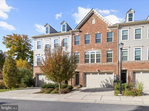 Exterior - 1027 Mutual Pl, Sandy Spring, MD 20860 photo 4 of 5