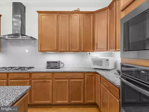 Kitchen - 1027 Mutual Pl, Sandy Spring, MD 20860 photo 3 of 6