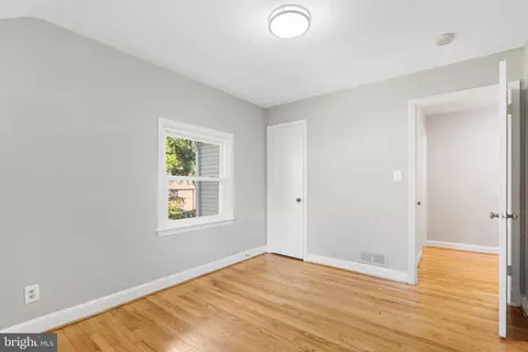 1707 White Oak Dr, Silver Spring, MD 20910 photo 28