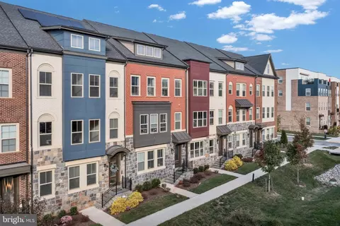 123 Armstrong Pl, Gaithersburg, MD 20878