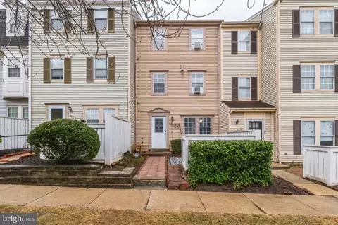 20036 Appledowre Cir #450, Germantown, MD 20876
