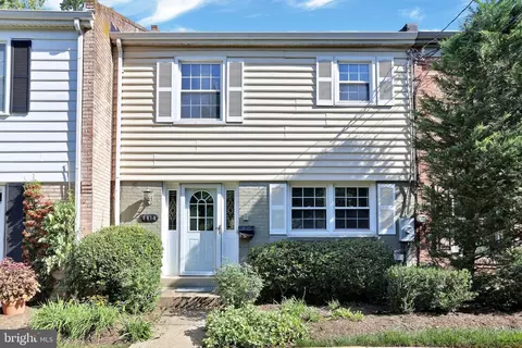 8815 Woodland Dr, Silver Spring, MD 20910