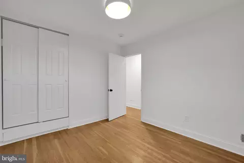 802 Hillsboro Dr, Silver Spring, MD 20902 photo 40